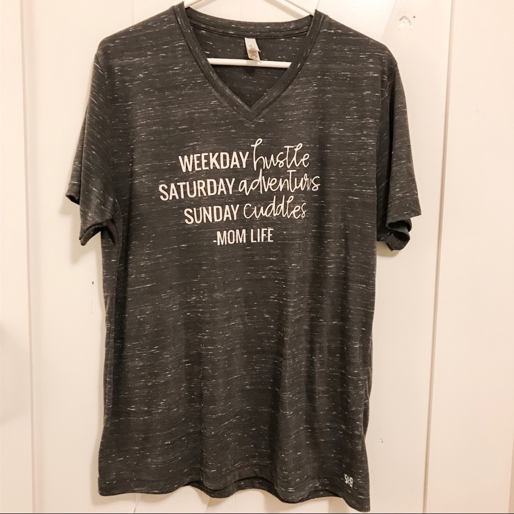 StB Mommy Tee Large VNeck VGUC